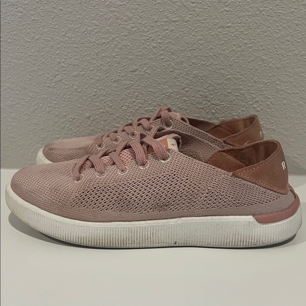Reef Women's Neptune Pink Casual Sneakers
